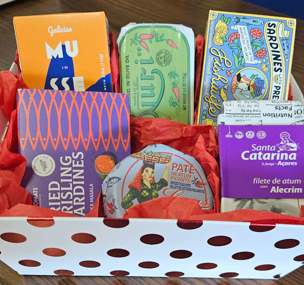 A Fin-tastic Feast Basket